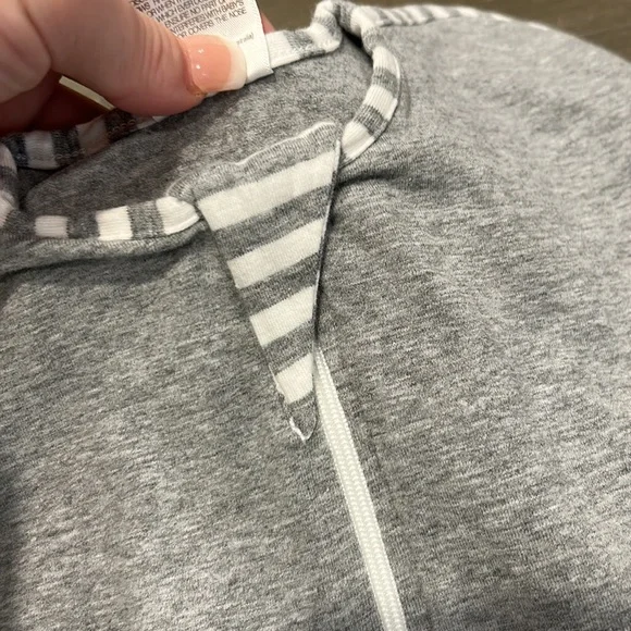 Love to Dream Gray Swaddle Up - Picture 4 of 7